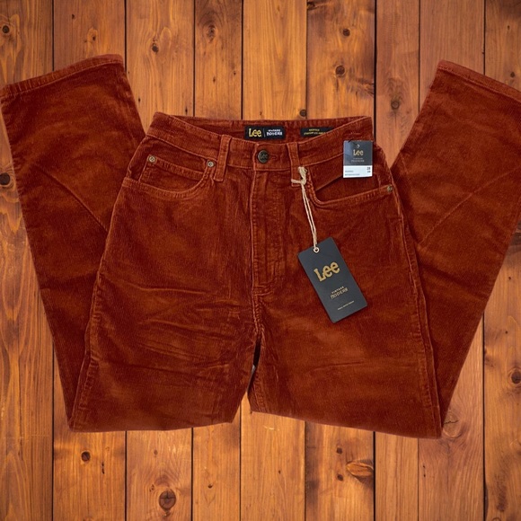 Free People for Lee High Rise Corduroy Pants - Picture 4 of 6